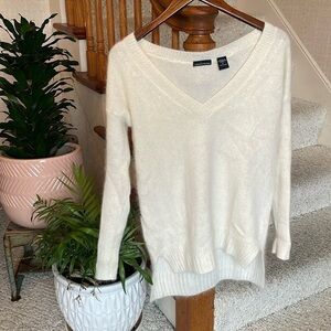 Moda International Rabbit Hair Wool Blend Cozy Soft Holiday Sweater